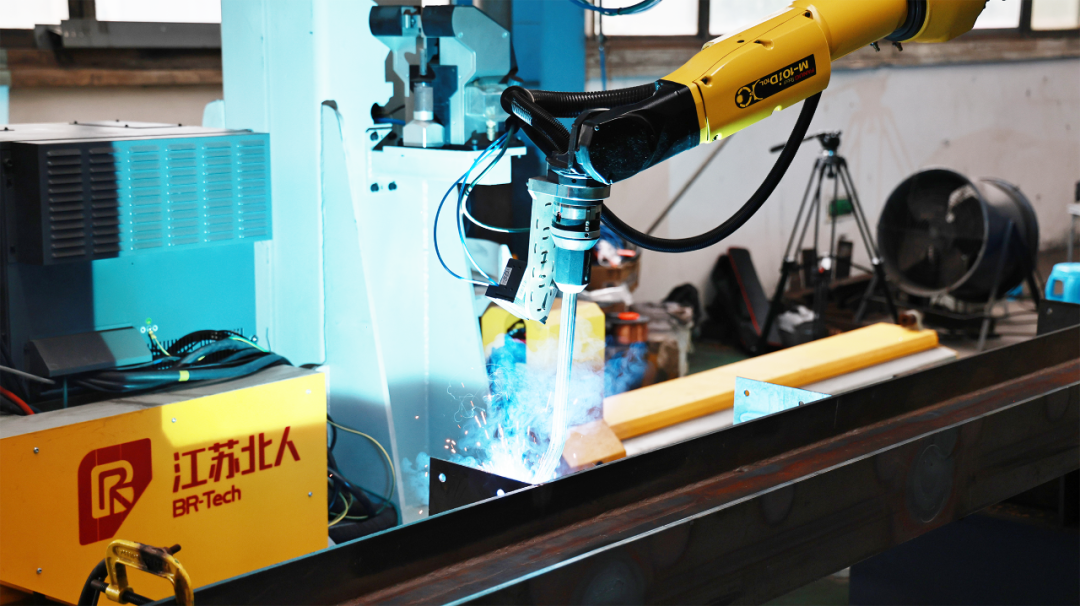 北人具身視界 | 當焊接機器人長出“大腦” 北人具身視界 | 當焊接機器人長出“大腦”